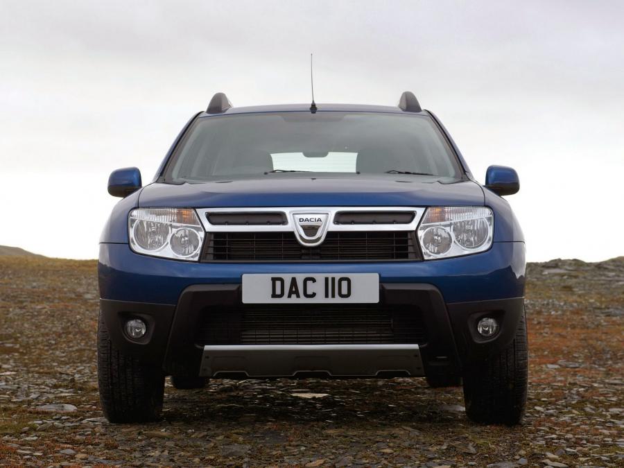  Dacia Duster 2013 года  (UK) (фото 10 из 19)